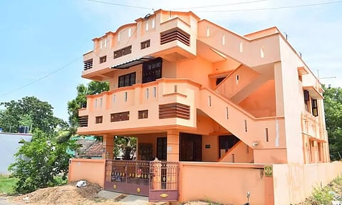 புதுச்சேரி பாஜக பிரமுகர் கொலை வழக்கு: கைதான ரவுடி கடலூரில் வசித்த வீட்டில் என்.ஐ.ஏ. அதிகாரிகள் சோதனை