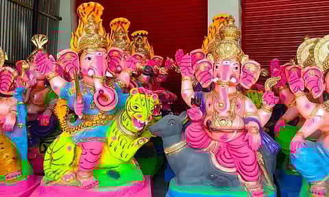 விநாயகர் சிலைகள் செய்வதற்கு விதிமுறைகள் பின்பற்றப்படுகிறதா? தலைமை நீதிபதி அமர்வு கேள்வி