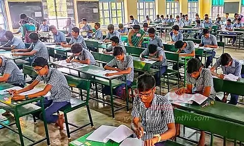 6 முதல் பிளஸ்-2 வகுப்பு மாணவர்களுக்கு காலாண்டுத்தேர்வு : 15-ந்தேதி தொடங்குகிறது