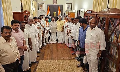 கோவா கவர்னர், முதல்-மந்திரியுடன் புதுவை எம்.எல்.ஏ.க்கள் சந்திப்பு