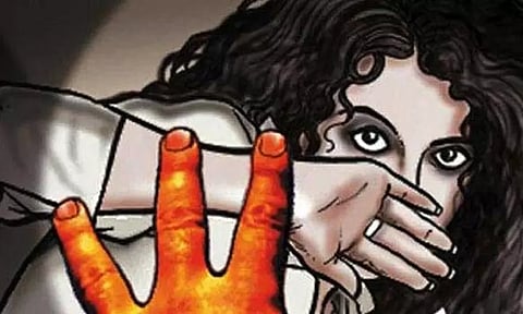 சினிமாவில் நடிக்க ஆசைப்பட்டு சென்னைக்கு வந்து விபசார கும்பலிடம் சிக்கி சீரழிந்த இளம்பெண்