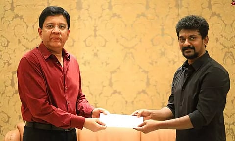 'ஜெயிலர்' வெற்றி - இயக்குநர் நெல்சனுக்கு காசோலை வழங்கி பாராட்டிய கலாநிதி மாறன்