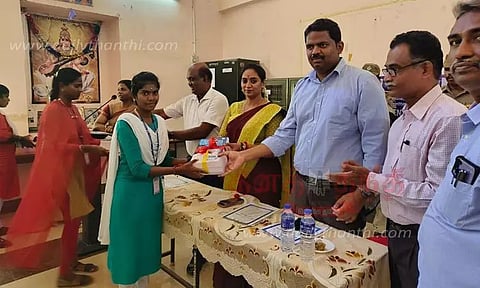 மாணவர்களுக்கு 'சாப்ட்வேர்' கையேடு