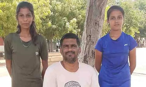 மாநில அளவிலான கோ-கோ போட்டிக்கு கரூர் மாணவிகள் தேர்வு