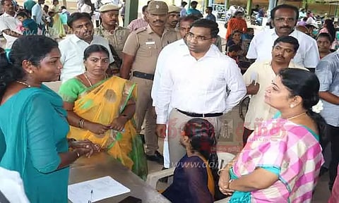 மாற்றுத்திறனாளிகளுக்கு சிறப்பு மருத்துவ முகாம்; அமைச்சர் கீதாஜீவன் தொடங்கி வைத்தார்