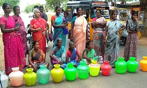 குடிநீர் கேட்டு காலிக்குடங்களுடன் பெண்கள் சாலை மறியல்