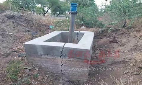 சேதமடைந்த குடிநீர் வால்வு தொட்டிகள்