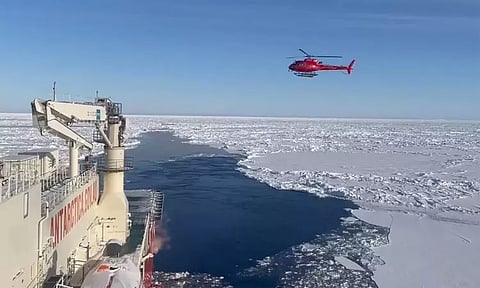 அண்டார்டிகாவில் உயிரை உறையவைக்கும் குளிர்.. நோய்வாய்ப்பட்ட ஆராய்ச்சியாளரை மீட்ட ஆஸ்திரேலியா
