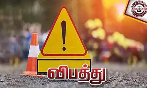 திருத்தணி அருகே மோட்டார் சைக்கிளிலிருந்து தவறி விழுந்து 5 பேர் படுகாயம்