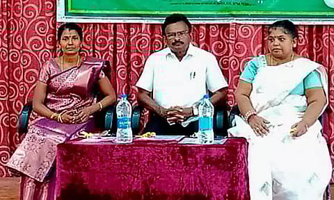 திருச்செந்தூர் பத்மஸ்ரீ டாக்டர் சிவந்தி ஆதித்தனார் நர்சிங் கல்லூரியில் ஆசிரியர் தின விழா