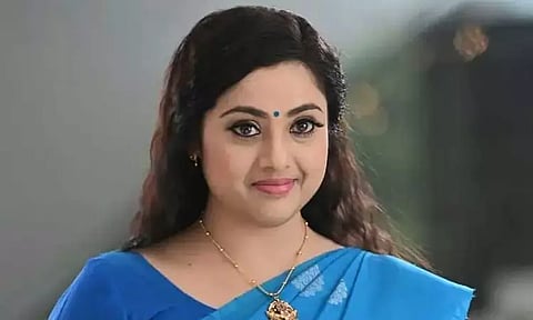 மீண்டும் நடிக்கும் மீனா