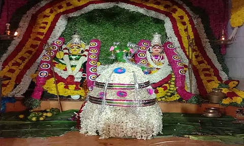 முத்துலெட்சுமிபுரம் சந்தனமாரியம்மன் கோவில் கொடை விழா