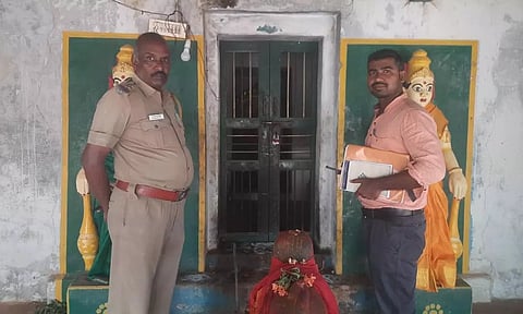 காளியம்மன் கோவிலுக்கு அதிகாரிகள் `சீல்' வைப்பு