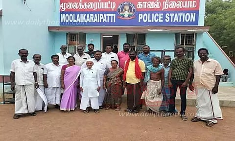 போலீஸ் நிலையத்தில் தி.மு.க.வினர் மனு