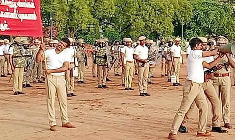 கலவரங்களை தடுப்பது குறித்து போலீசாருக்கு பயிற்சி