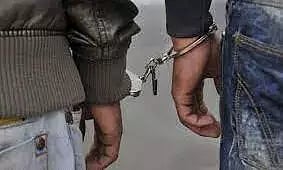 பெண் பயணியை ஆட்டோவில் கடத்தி பலாத்காரம் செய்ய முயன்ற 2 ஆசாமிகள் - போலீசார் துரத்தி பிடித்தனர்