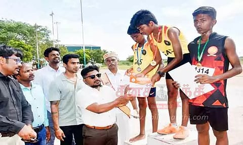 மாணவர்களுக்கான ஜூனியர் தடகள போட்டிகள்