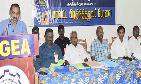 பல்வேறு அரசு துறைகளில் காலியாகவுள்ள 6 லட்சம் பணியிடங்களை நிரப்ப அரசு ஊழியர் சங்க பேரவை கோரிக்கை