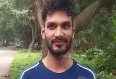 பிரபல ஹேக்கர் ஸ்ரீகியின் வீடு உள்பட 4 இடங்களில் போலீசார் சோதனை