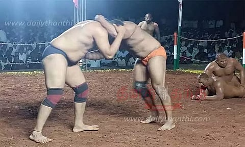 தேசிய அளவிலான குஸ்தி போட்டியில் நேபாள வீரருக்கு முதல் பரிசு