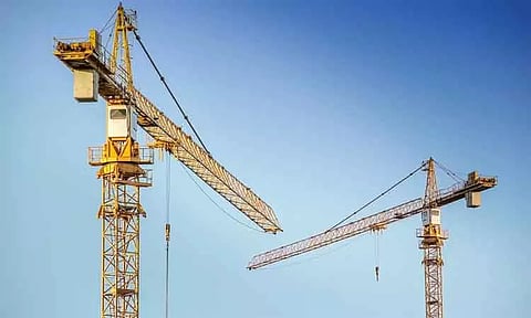 சீனாவில் ராட்சத கிரேன் விழுந்து 6 தொழிலாளர்கள் உயிரிழப்பு