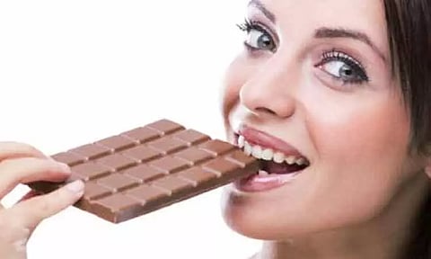 வெறும் வயிற்றில் சாக்லெட் சாப்பிடலாமா?