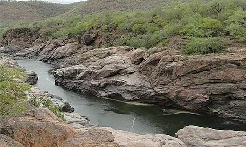 காவிரி மேலாண்மை ஆணையத்தின் அவசர கூட்டம் நாளை மறுநாள் நடக்கிறது