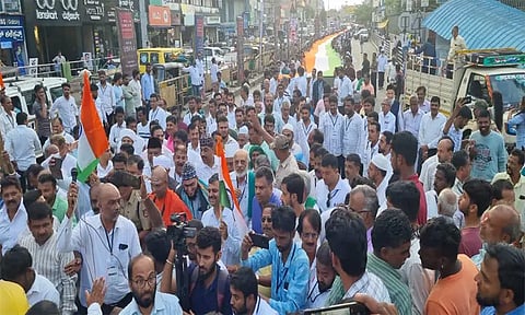 விநாயகர் சதுர்த்தி, மீலாது நபியையொட்டி சிவமொக்காவில் மத நல்லிணக்க அமைதி ஊர்வலம்