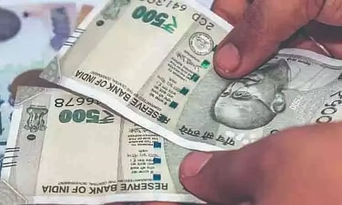 கலைஞர் மகளிர் உரிமைத்தொகை முழுமையாக வழங்காமல் வங்கிகள் தடை - ஊழியர் சம்மேளனம் கண்டனம்