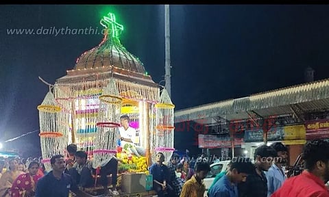 தேர்பவனி