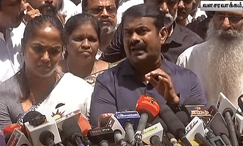 என் மீது களங்கம் ஏற்படுத்த முயன்ற வீரலட்சுமி மன்னிப்பு கேட்கவேண்டும்: சீமான் பரபரப்பு பேட்டி