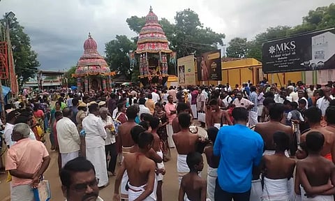 விநாயகர் சதுர்த்தி: பிள்ளையார்பட்டி கற்பக விநாயகர் கோவிலில் தேரோட்டம் கோலாகலம்