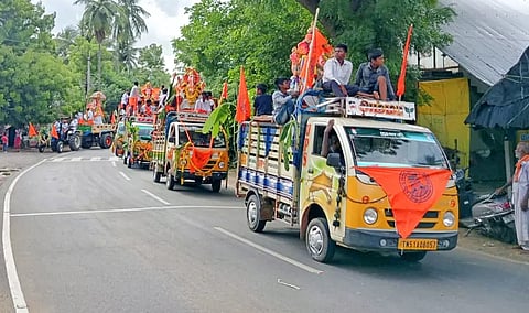 விநாயகர் சிலைகள் ஊர்வலம்
