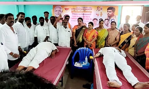 பா.ஜ.க.வினர் ரத்ததானம்