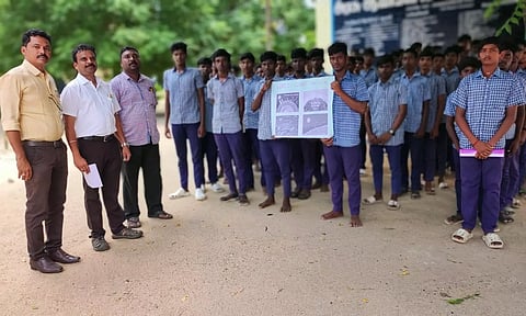 ஓசோன் குறித்து மாணவர்களுக்கு விழிப்புணர்வு