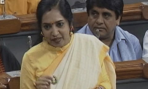 மகளிர் இடஒதுக்கீடு மசோதாவுக்கு திமுக ஆதரவு- தமிழச்சி தங்கபாண்டியன் எம்.பி.