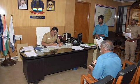 வாராந்திர சிறப்பு குறைதீர் முகாம்