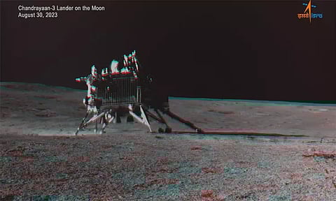 சந்திரனில் நாளை சூரிய உதயம்..! விக்ரம் லேண்டர், பிரக்யான் ரோவர் விழித்தெழுமா?