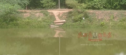 வெள்ளையாற்றின் கரையில் புதிதாக படித்துறை கட்டப்படுமா?