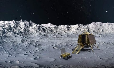 நிலவின் தென்துருவத்தில் இன்று விழுகிறது சூரிய ஒளி..!! உறக்கத்தில் இருக்கும் லேண்டர், ரோவரை தட்டி எழுப்ப இஸ்ரோ முயற்சி