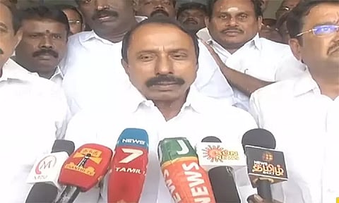 சபாநாயகர் மீது நம்பிக்கை இருக்கிறது - செங்கோட்டையன் பேட்டி