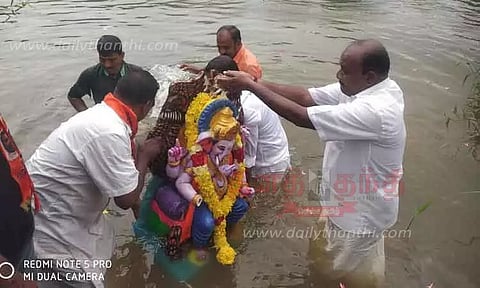 69 விநாயகர் சிலைகள் தாமிரபரணி ஆற்றில் கரைப்பு