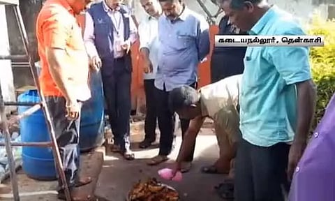 தென்காசியில் உணவு பாதுகாப்பு அதிகாரிகள் திடீர் சோதனை; 25 கிலோ கெட்டுப்போன இறைச்சி பறிமுதல்