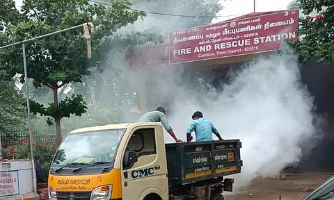 கொசு மருந்து அடிக்கும் பணி தீவிரம்