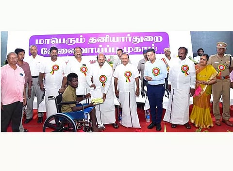கள்ளக்குறிச்சியில் வேலை வாய்ப்பு முகாம்:முயற்சிகளை இலக்காக வைத்து உழைத்தால் வாழ்க்கையில் முன்னேற முடியும் :இளைஞர்களுக்கு அமைச்சர் எ.வ.வேலு அறிவுரை