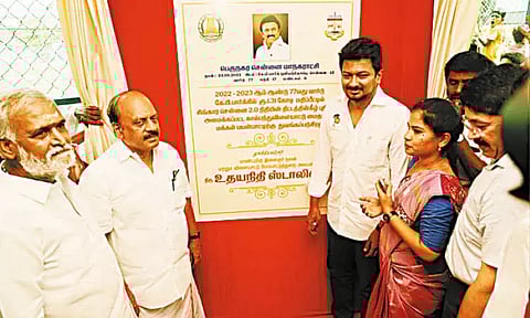 சென்னையில் 3 திட்ட பகுதிகளில் ரூ.410 கோடி மதிப்பீட்டில் 2,364 அடுக்குமாடி குடியிருப்புகள் - அமைச்சர் உதயநிதி ஸ்டாலின் அடிக்கல் நாட்டினார்