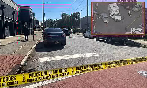 அமெரிக்காவில் வணிக வளாகம் அருகே திடீர் துப்பாக்கி சூடு; 3 பேர் பலி