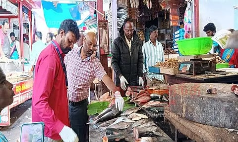 இறைச்சி கடைகளில் அதிகாரிகள் சோதனை