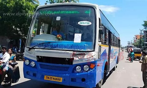 இழப்பீடு வழங்காததால் அரசு பஸ் ஜப்தி