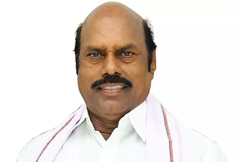 கருணாநிதி நினைவிட கட்டுமான பணி குறித்து அமைச்சர் ஆய்வு